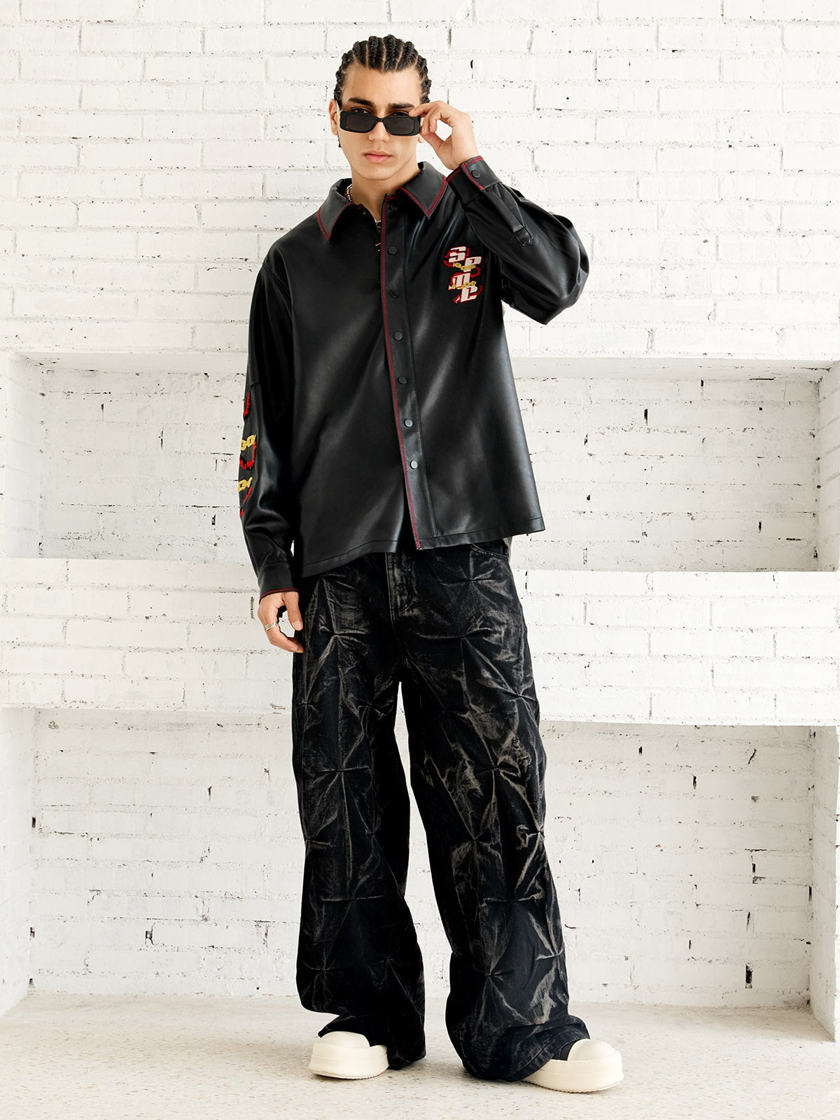 Heavy Washed Distressed Pleated Baggy Jeans - 2282 