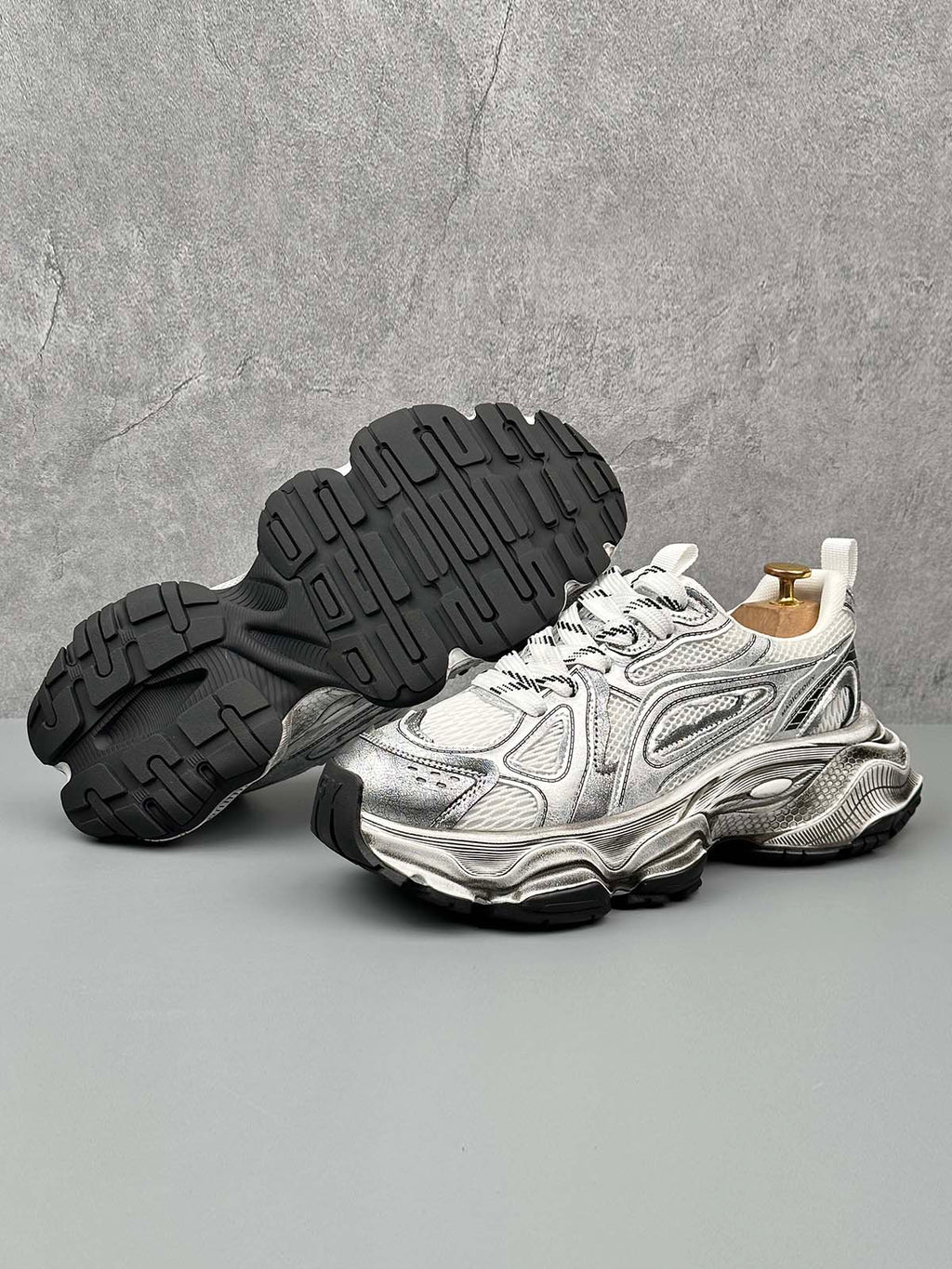 Chunky Sole Breathable Running Sneakers 